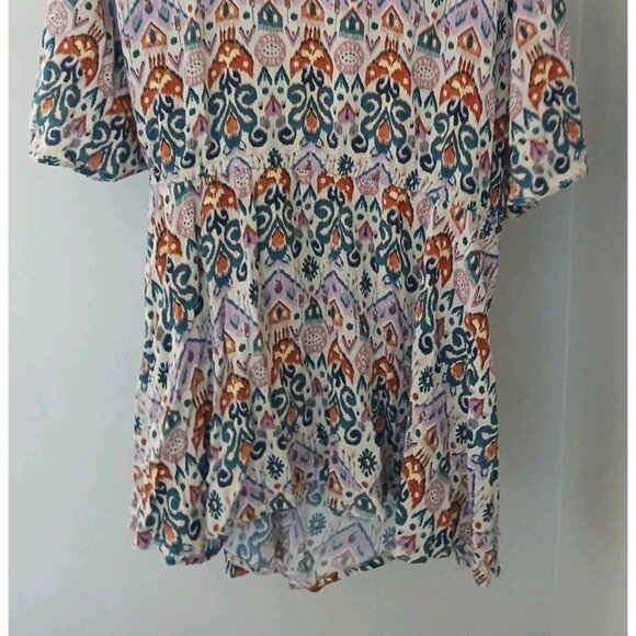 Torrid Crepe Smocked Surplice Faux Wrap Blouse Size 5 5X 28 Cream Ikat S/S Boho - Picture 7 of 10